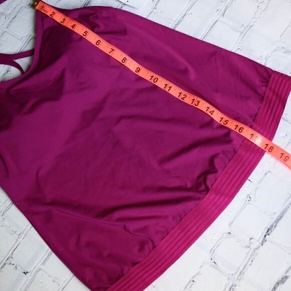ATHLETA Cross Back Swim Tank, Magenta Pink, Size 32B/C NWT $74 - Picture 13 of 14
